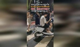 吃瓜室外拍照片怎么拍视频,室外拍照如何制作创意视频