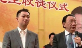 侯集吃瓜事件始末视频播放,一场网络热议的始末揭秘