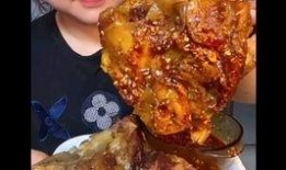 刘大瓜吃猪肘子视频大全,视频大全带你领略美食诱惑