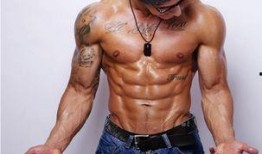 吃瓜网红腹肌男视频