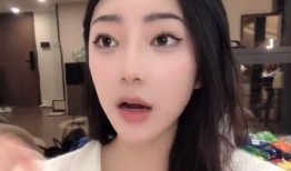 陈大事吃瓜女儿视频播放,萌娃实力圈粉