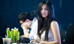 解说灵儿吃瓜视频大全,笑料百出！视频大全集锦